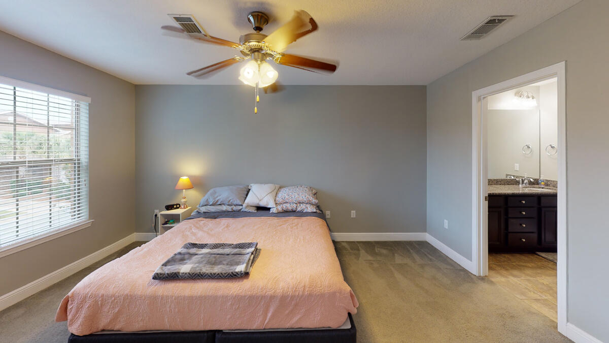 RESERVE POINTE - Residential