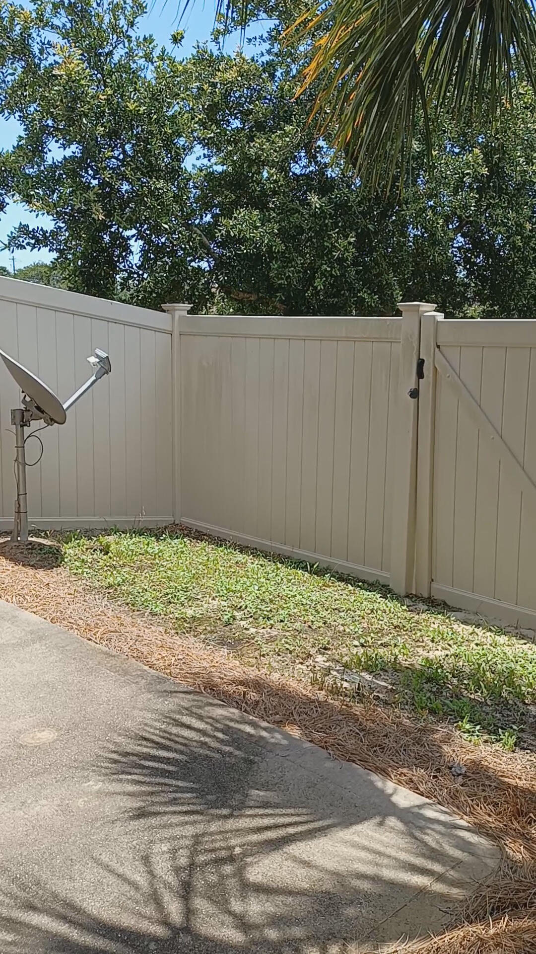 RESERVE POINTE - Residential