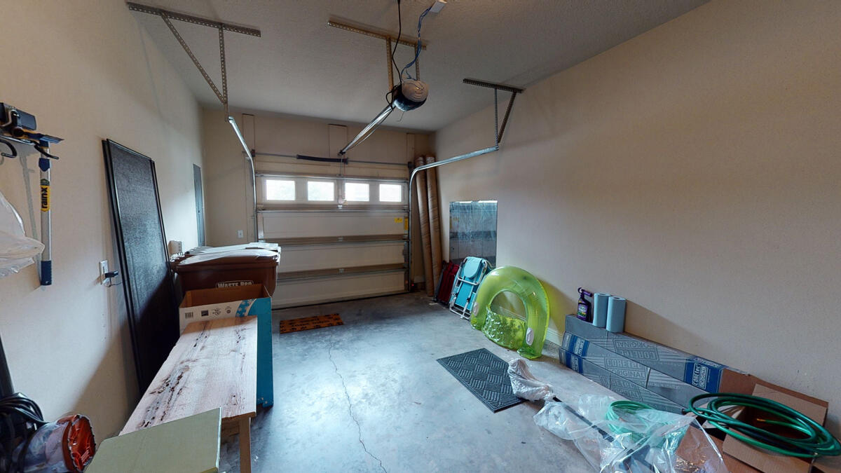 RESERVE POINTE - Residential