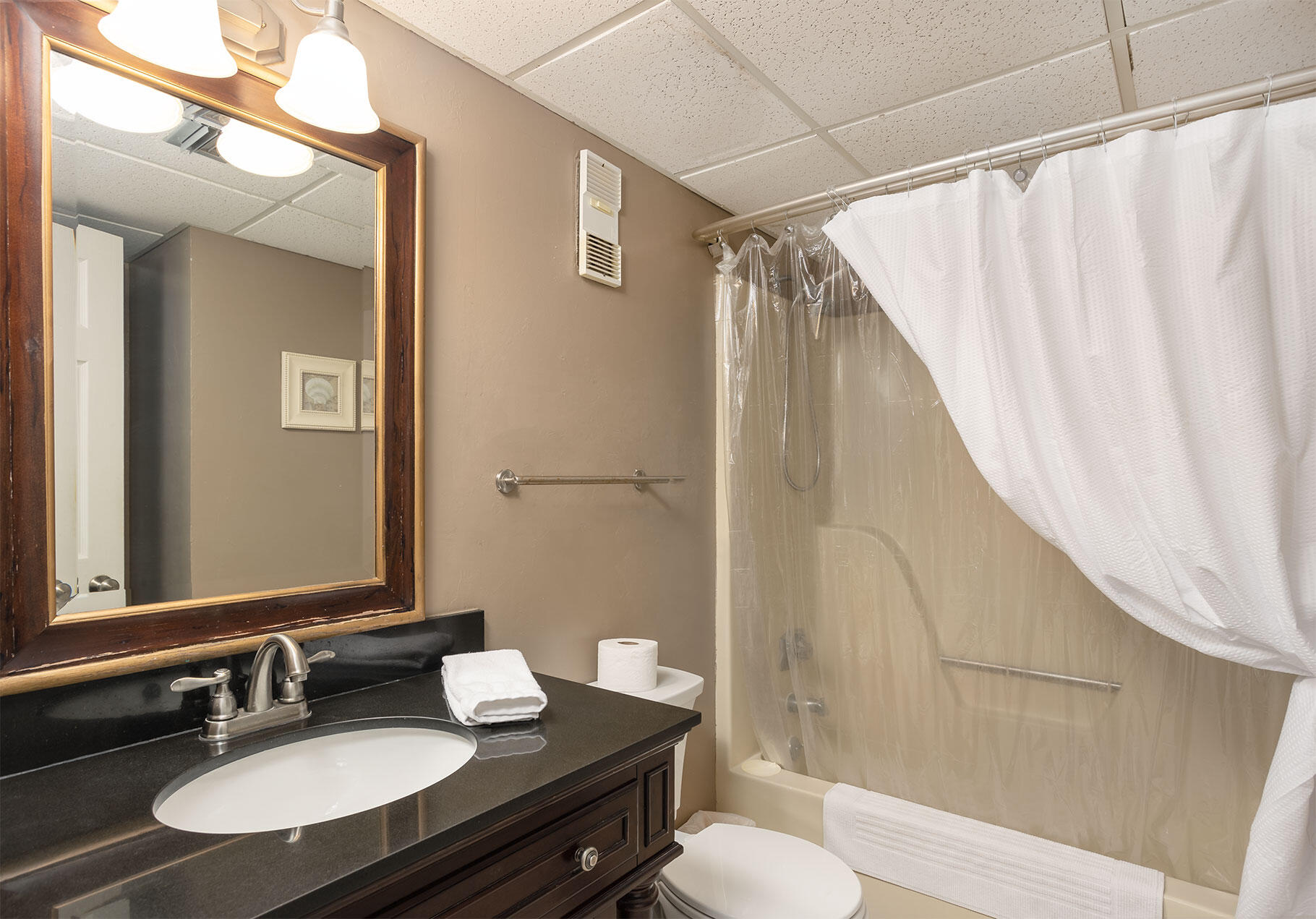 Edgewater Tower II - Residential