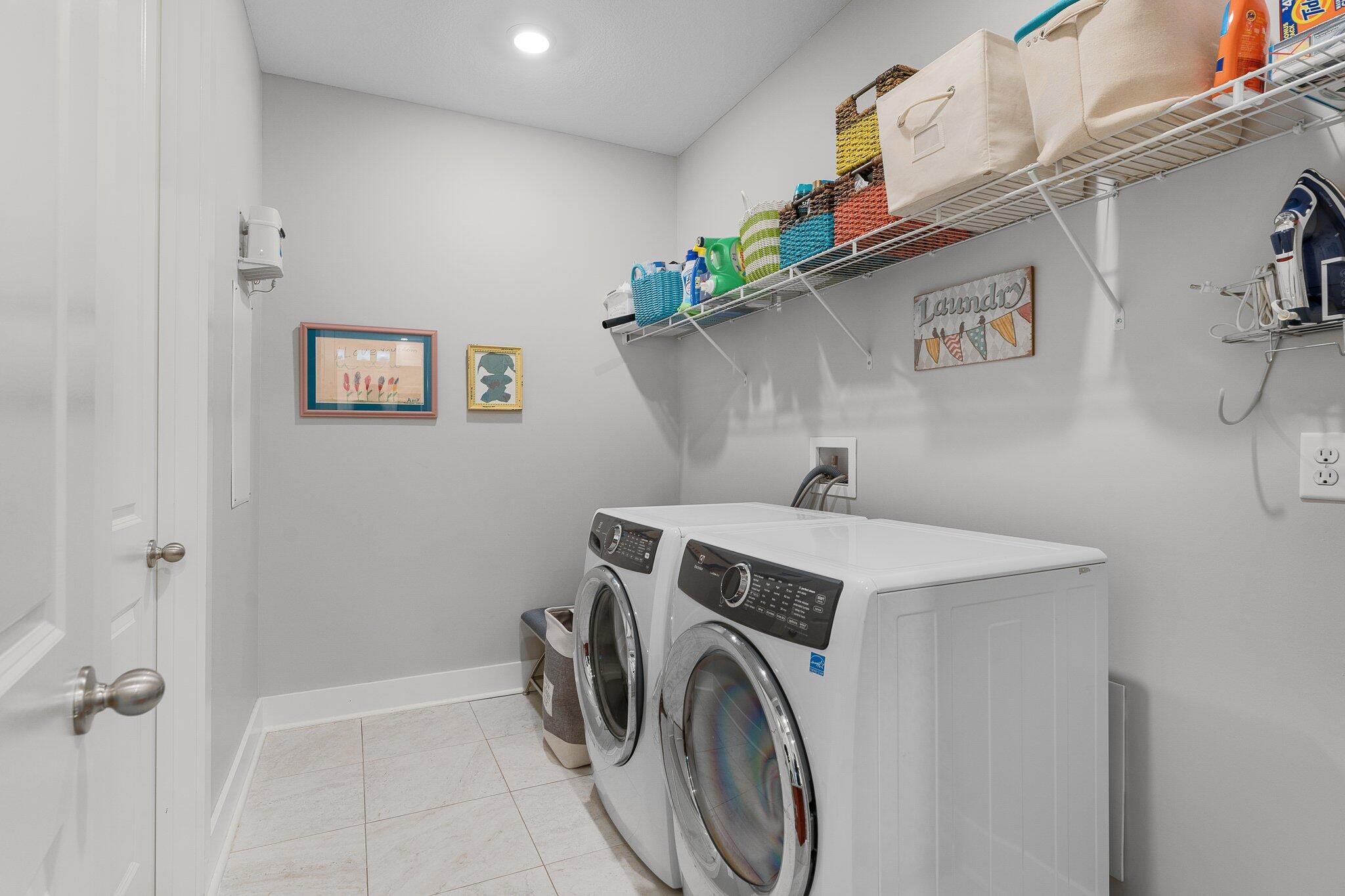 SWEET BAY - Residential