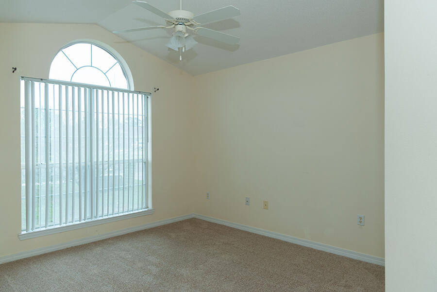 EMERALD VILLAGE S/D - Residential Lease