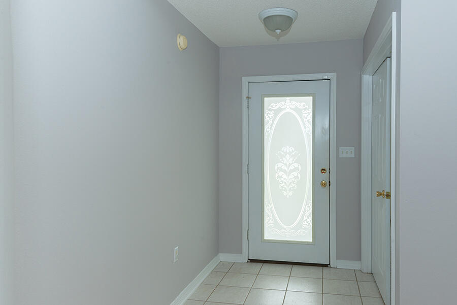 EMERALD VILLAGE S/D - Residential Lease