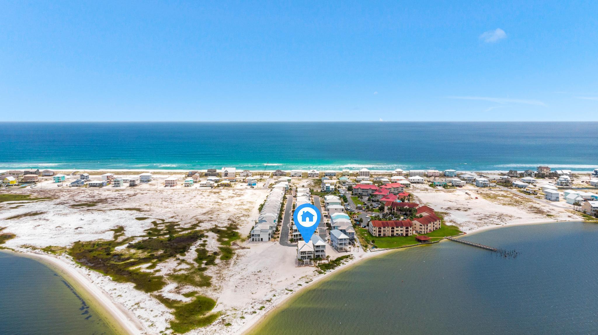 BY THE SEA - Residential