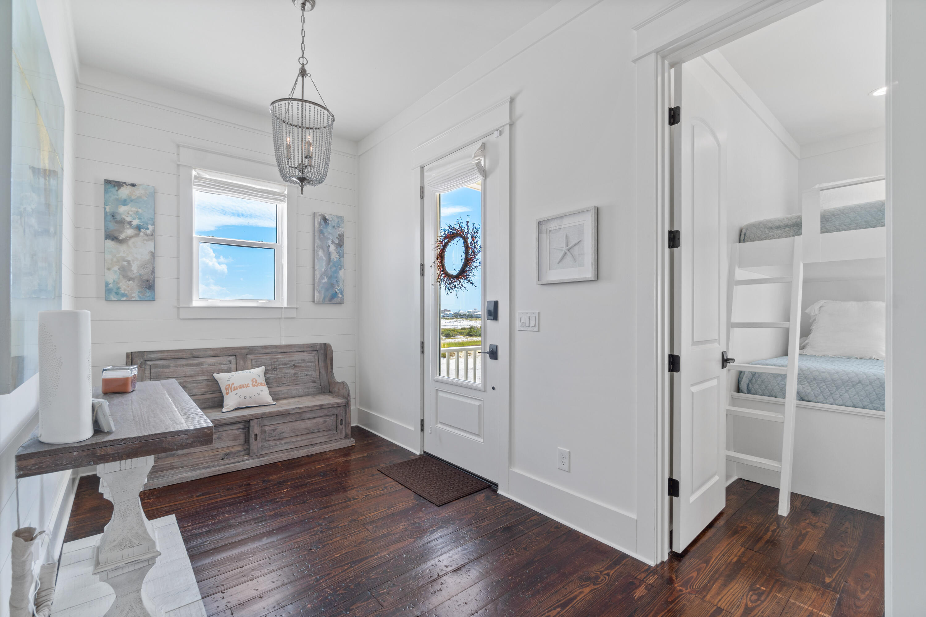 BY THE SEA - Residential