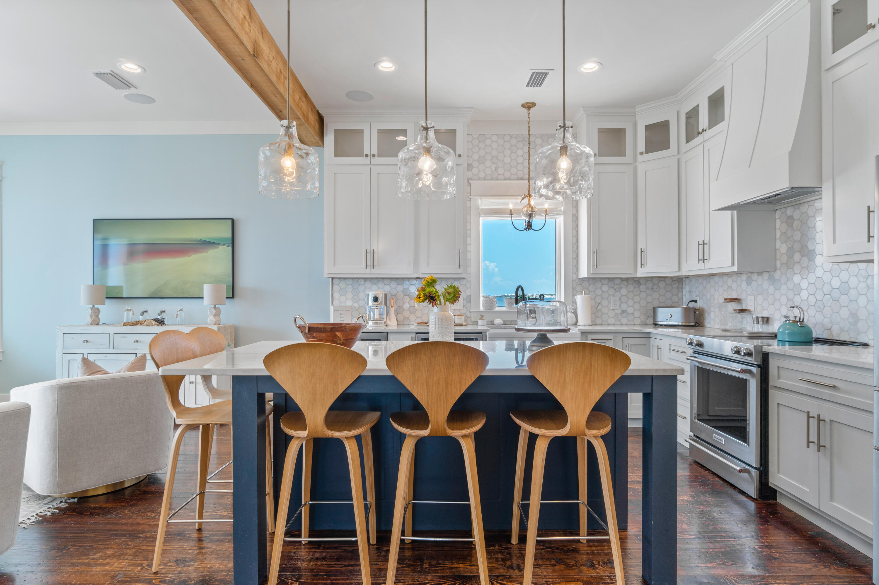 BY THE SEA - Residential