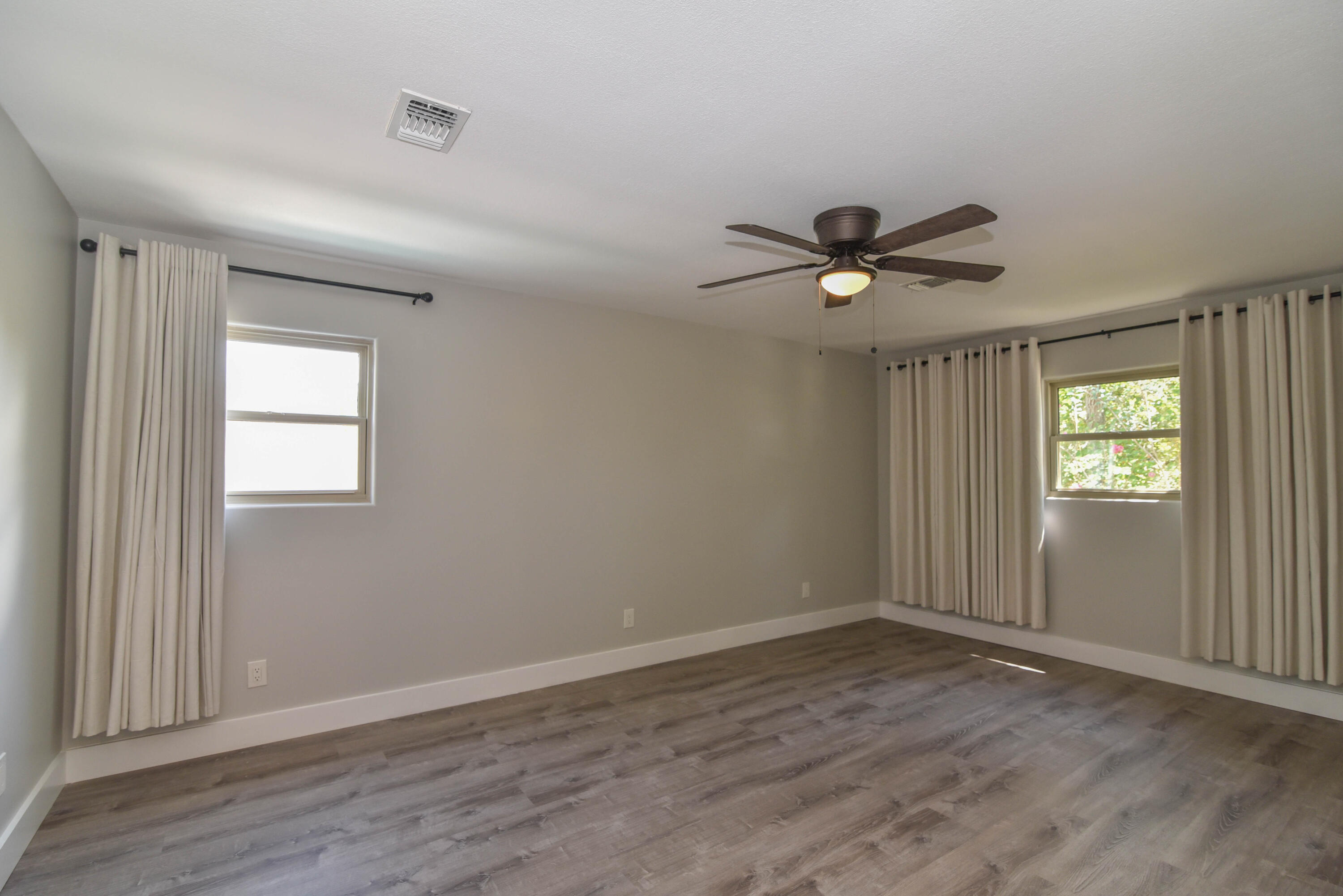 BAYOU WOODS - Residential