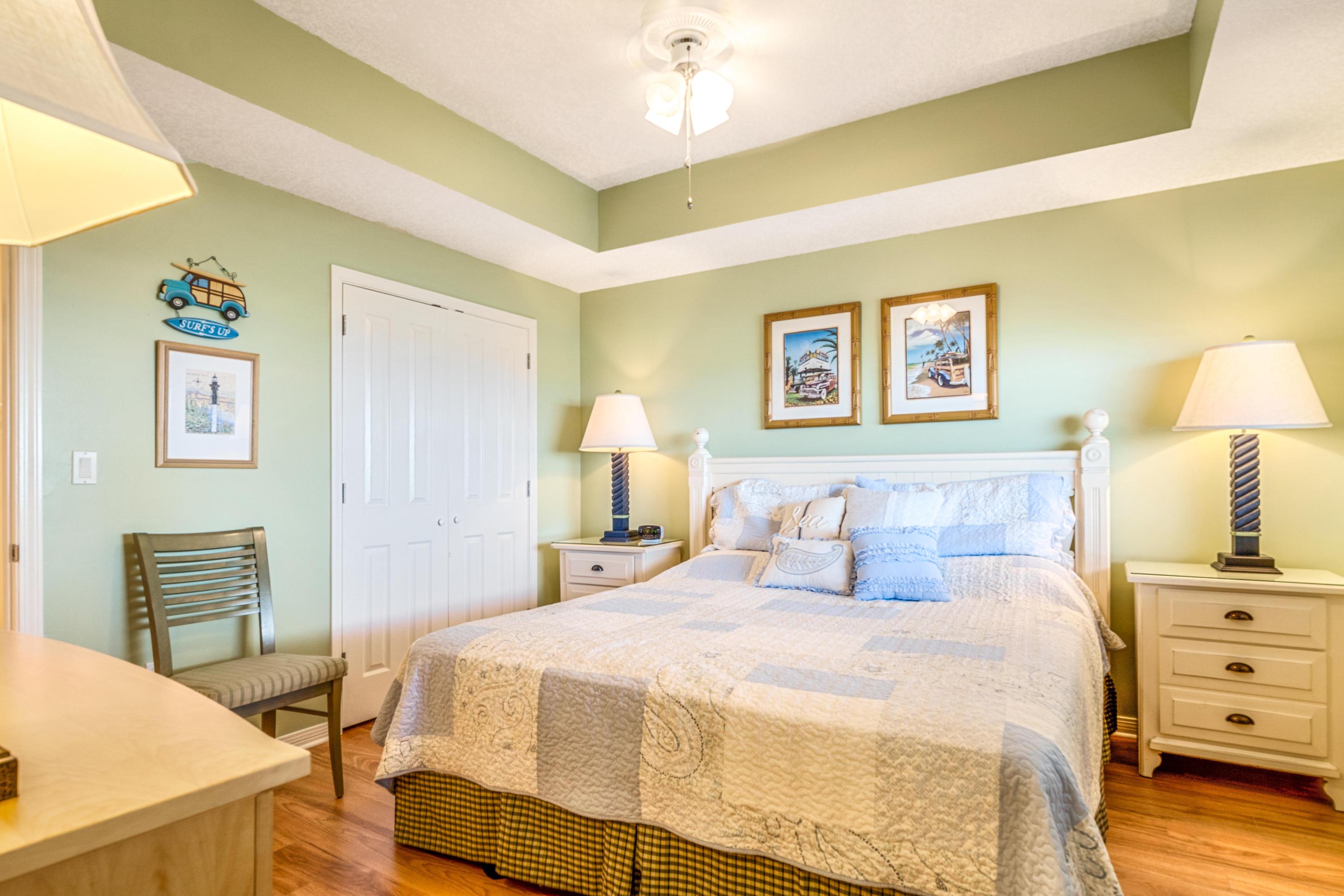 DESTIN WEST BEACH & BAY RESORT- GULFSIDE - Residential