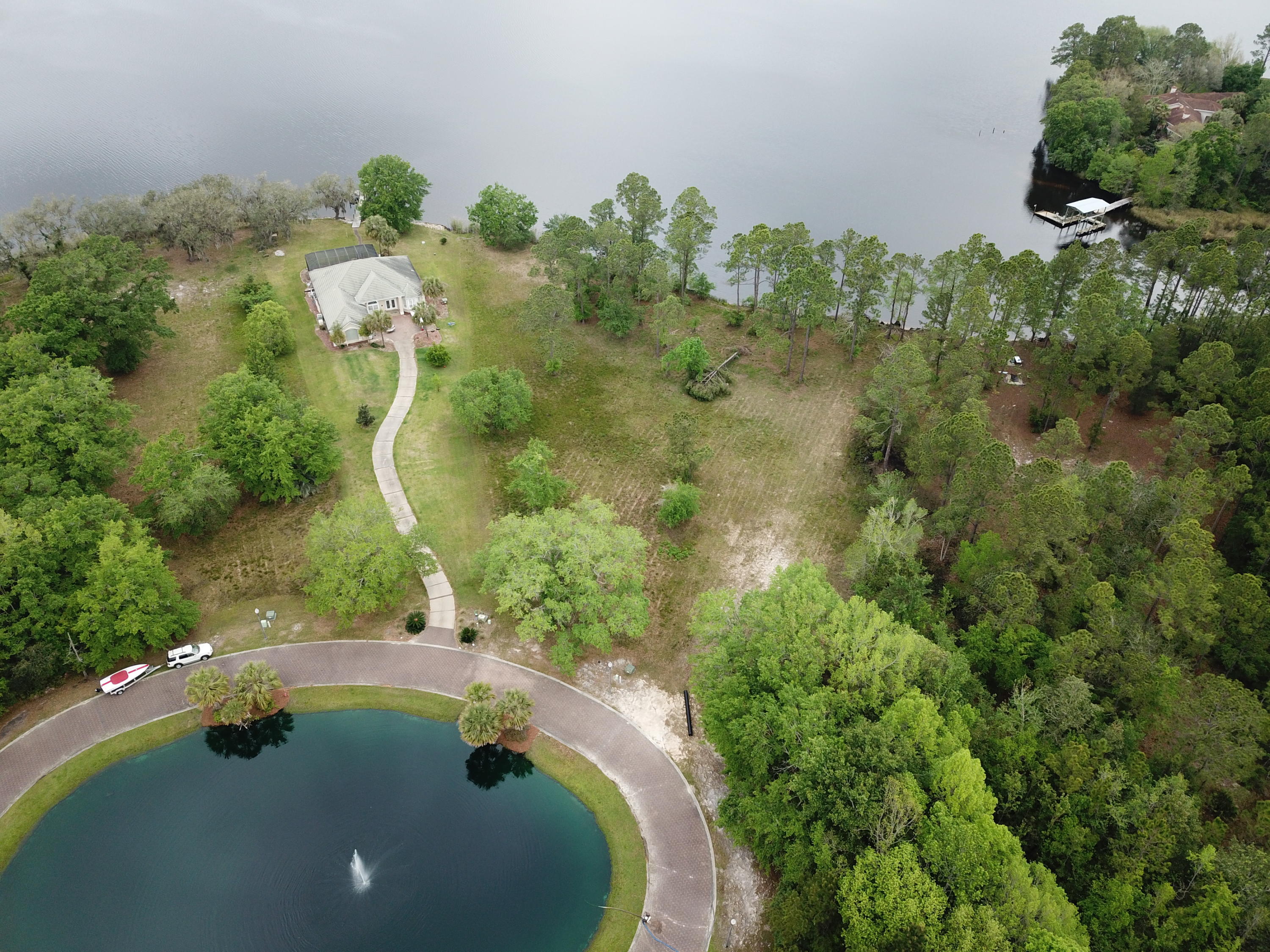 LAGRANGE COVE - Land