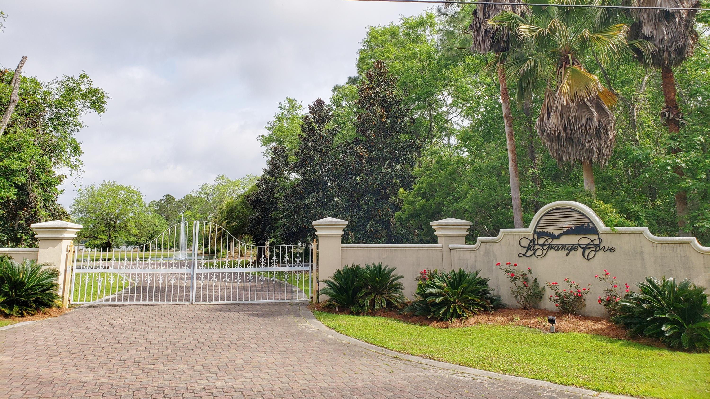 LAGRANGE COVE - Land