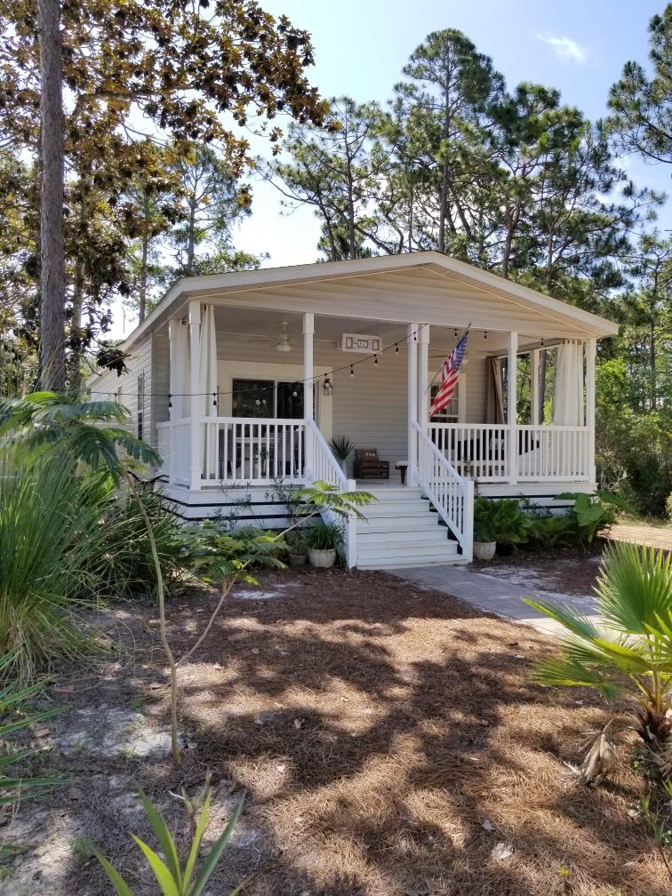 GULF SHORE MANOR - Residential