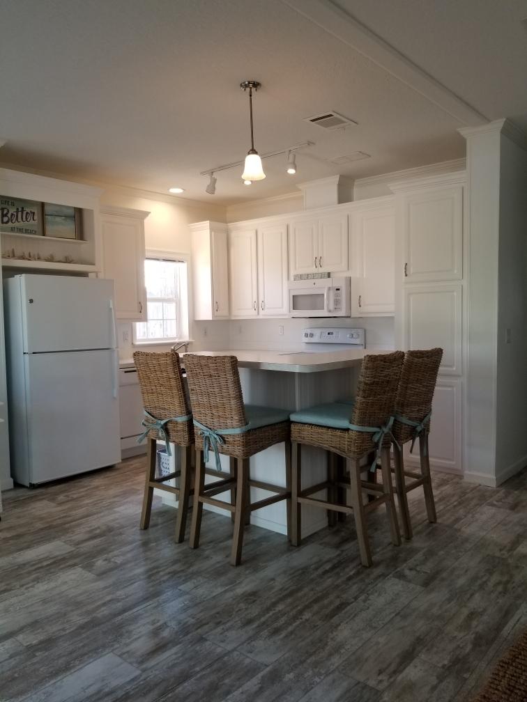 GULF SHORE MANOR - Residential