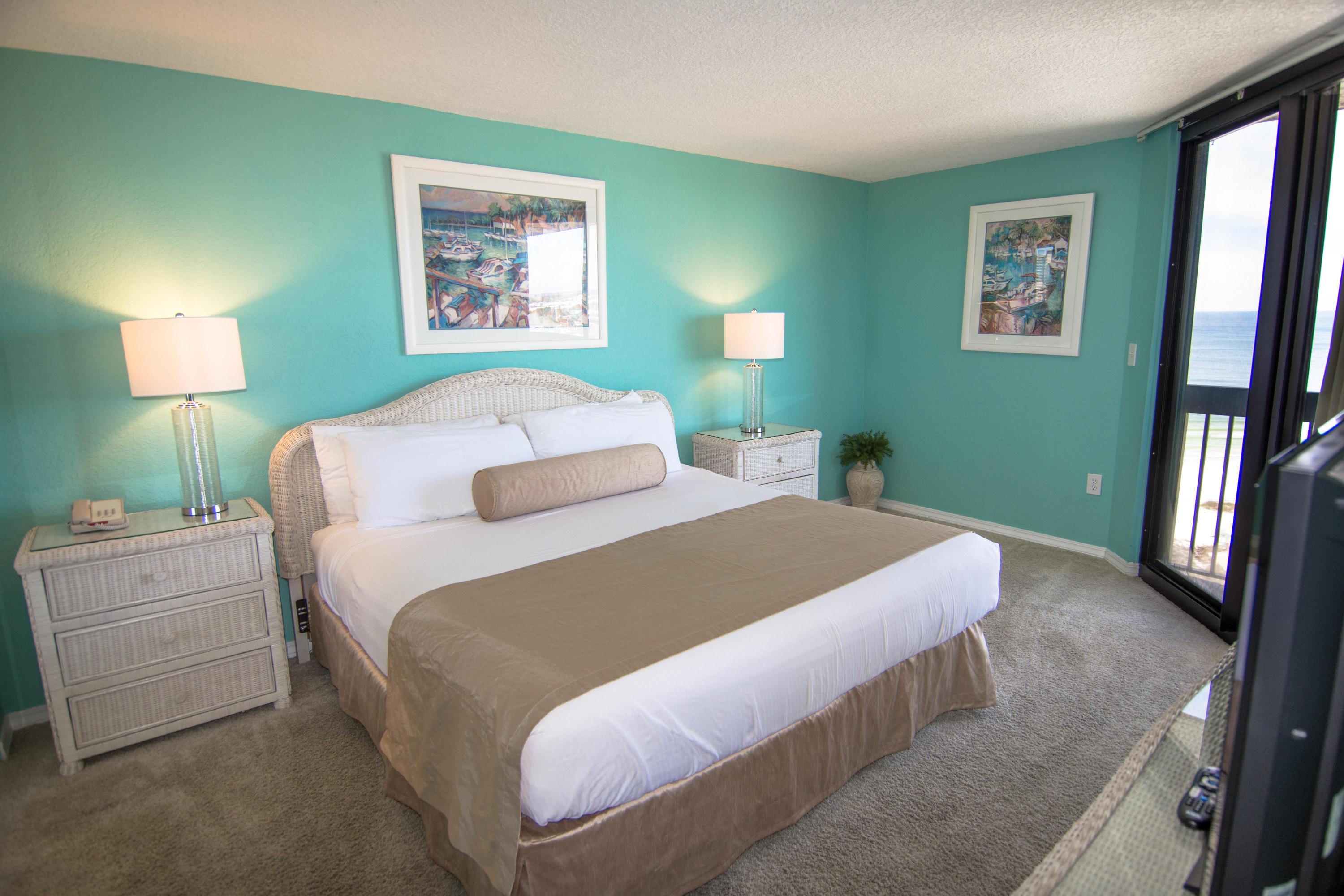 SUNDESTIN INTERNATIONAL CONDO - Residential