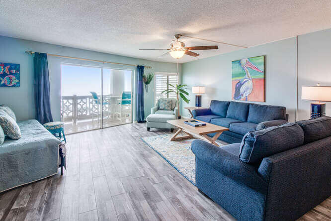 EL MATADOR CONDO - Residential