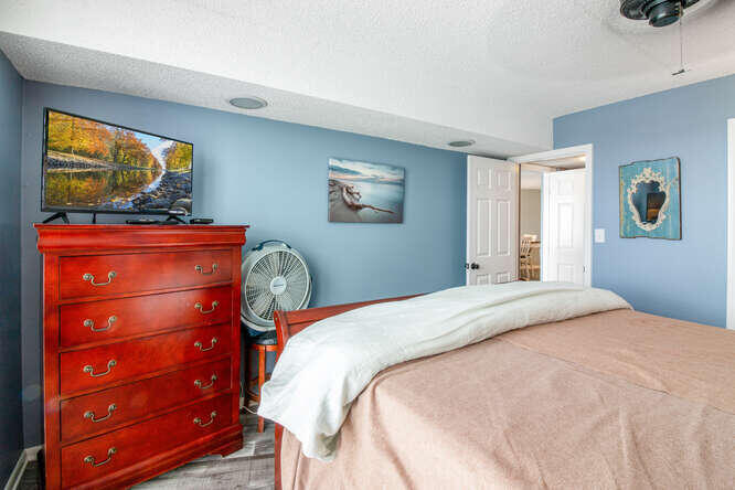 EL MATADOR CONDO - Residential