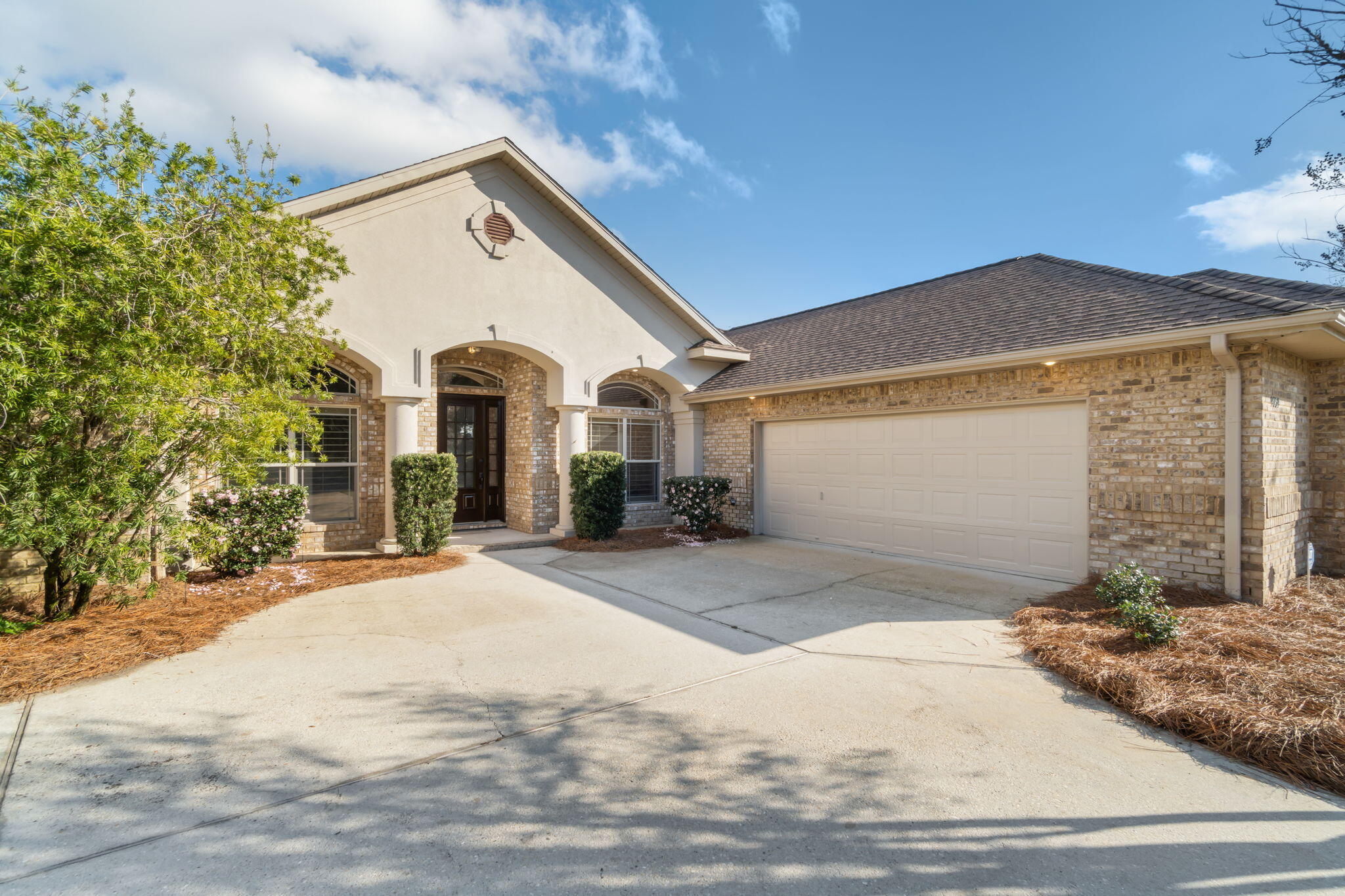 HERITAGE PARK - Residential