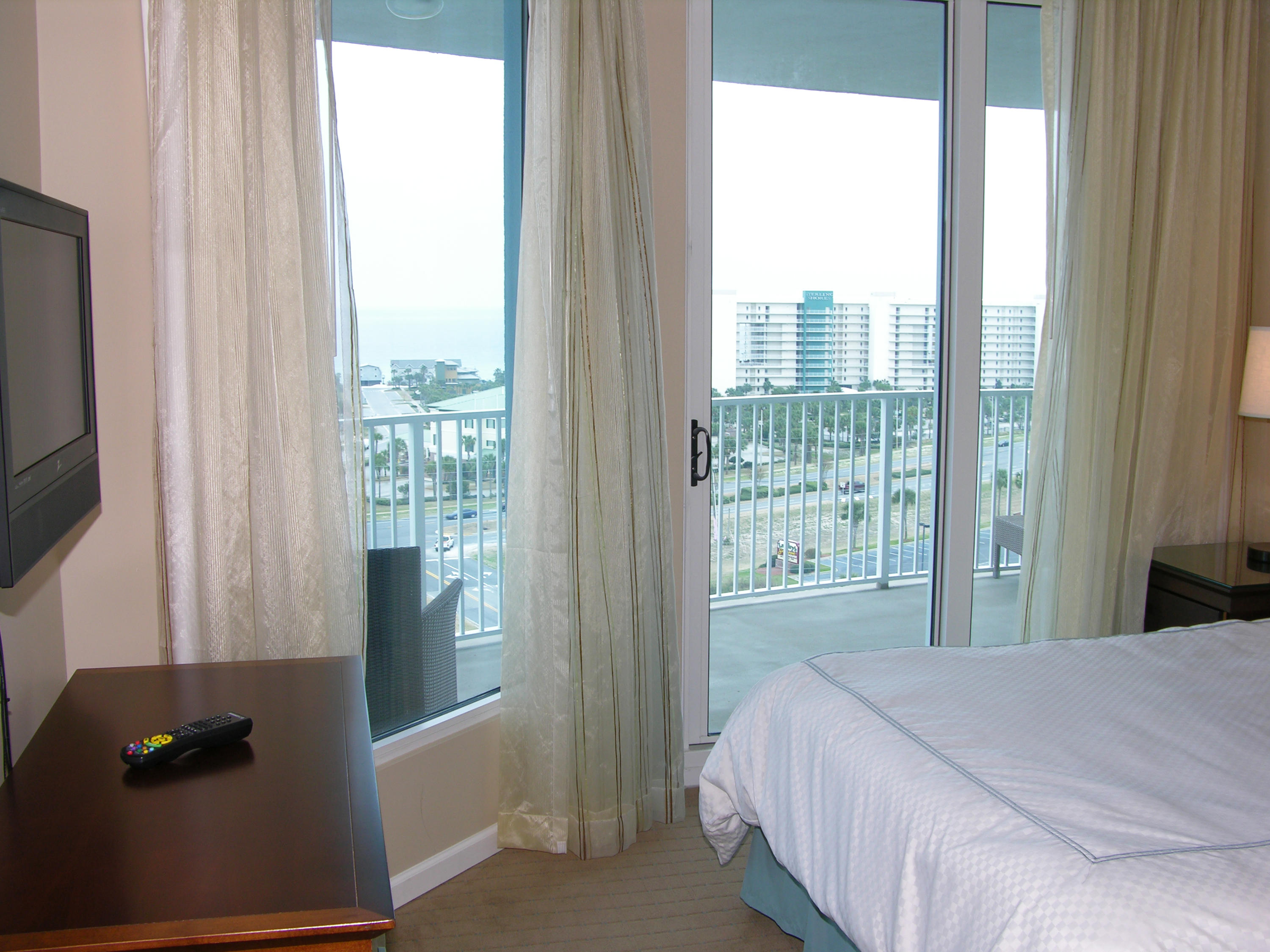 THE PALMS OF DESTIN - Residential Lease