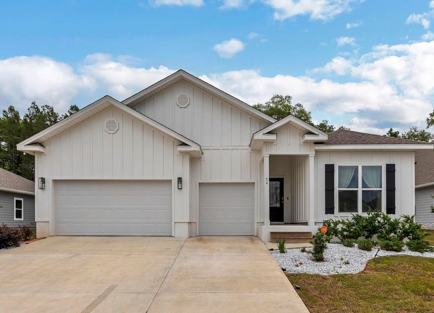 AVAILABLE NOW....MOVE IN SPECIAL- $500 OFF FIRST MONTH'S RENT!!4Bed/3.5Bath home situated in the esteemed Hammock Oaks Community. Home boasts natural lighting throughout the home & a gourmet kitchen equipped with top-of-the-line stainless steel appliances, ample counter space, and custom cabinetry. Master Bedroom includes an ensuite Bathroom with double sink vanity. 2 Bedrooms share an adjacent Bathroom with a double sink vanity. NO Smoking. Pets allowed upon approval with a non-refundable pet fee. Minimum 600 FICO credit score required in addition to meeting rental criteria. AS IS EV Charger Included.