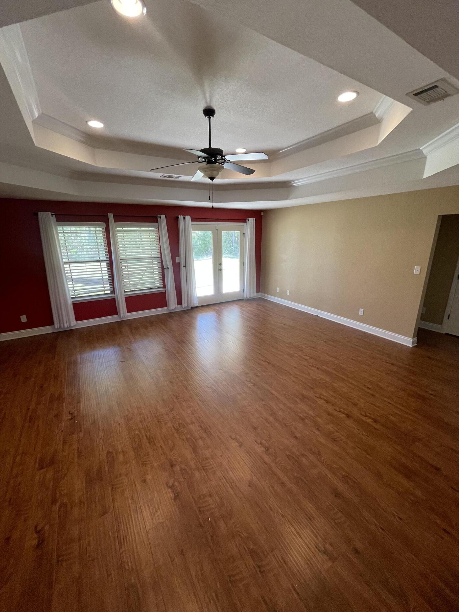 NAVARRE S/D 2ND ADDN - Residential