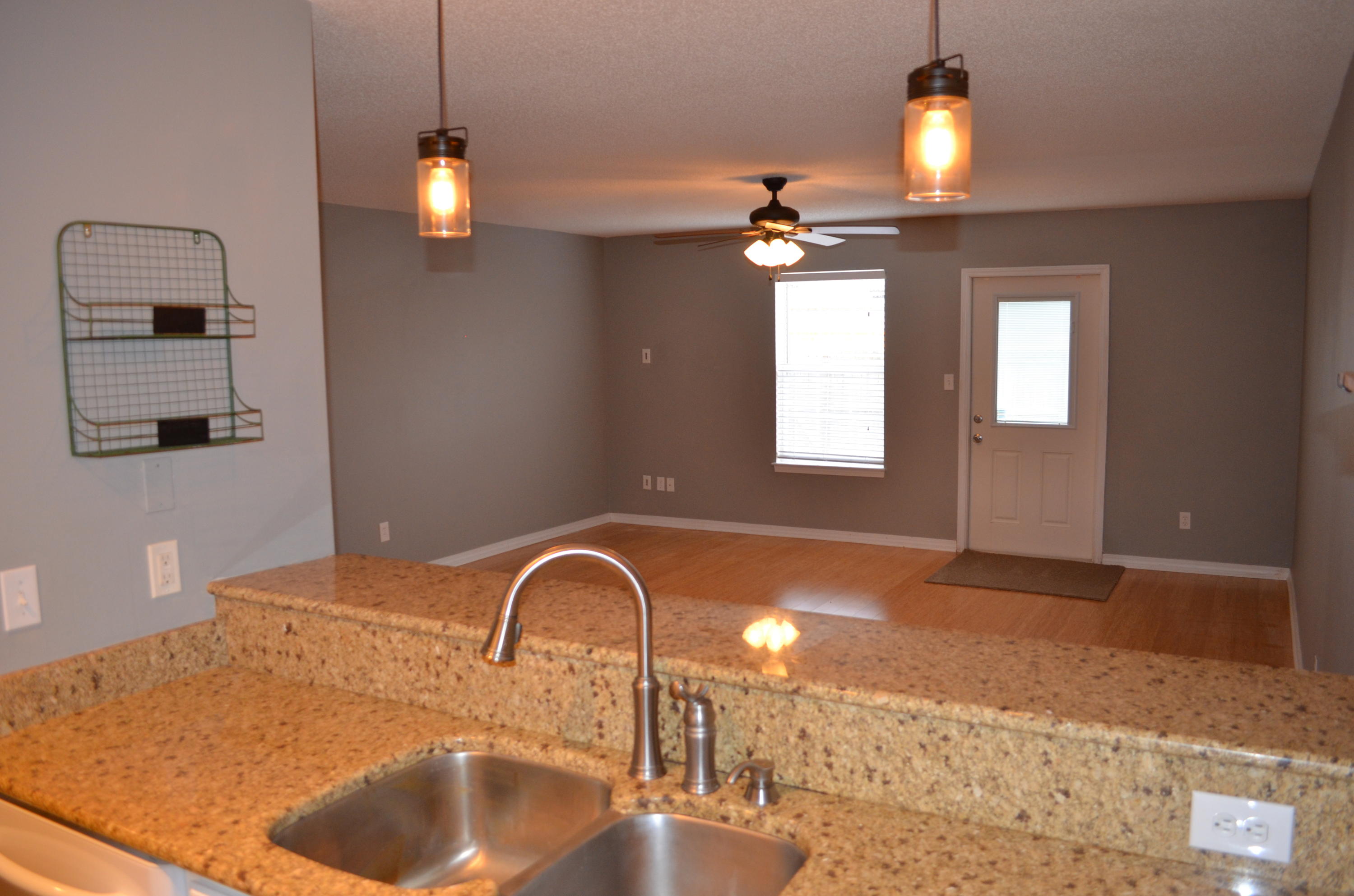 Houston Manor - Residential