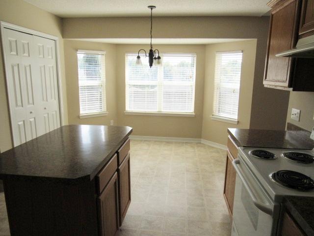 NORTHVIEW ESTATES 7TH ADDN - Residential