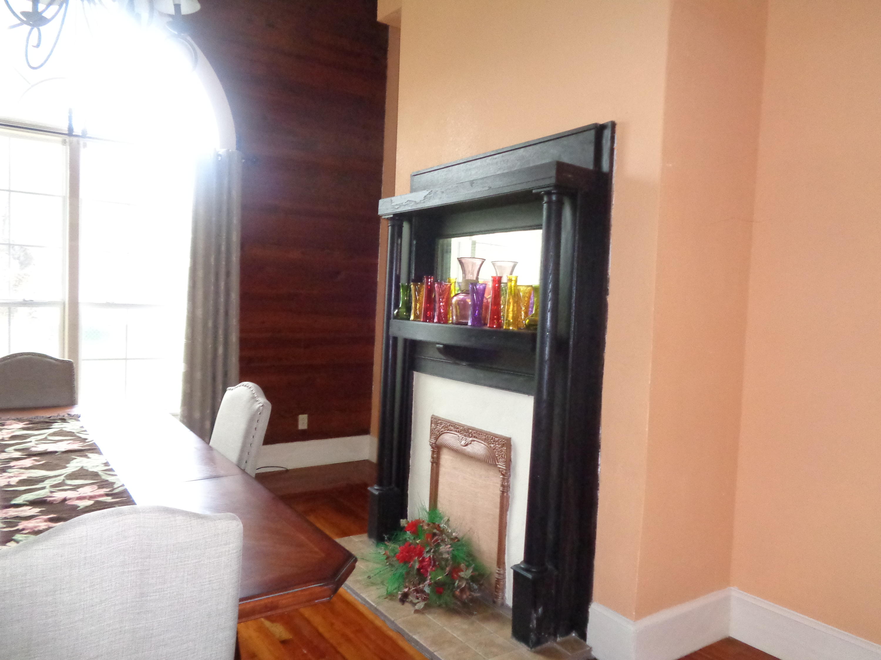 LOTS 17 & 18 BLK 18 HUGHES - Residential