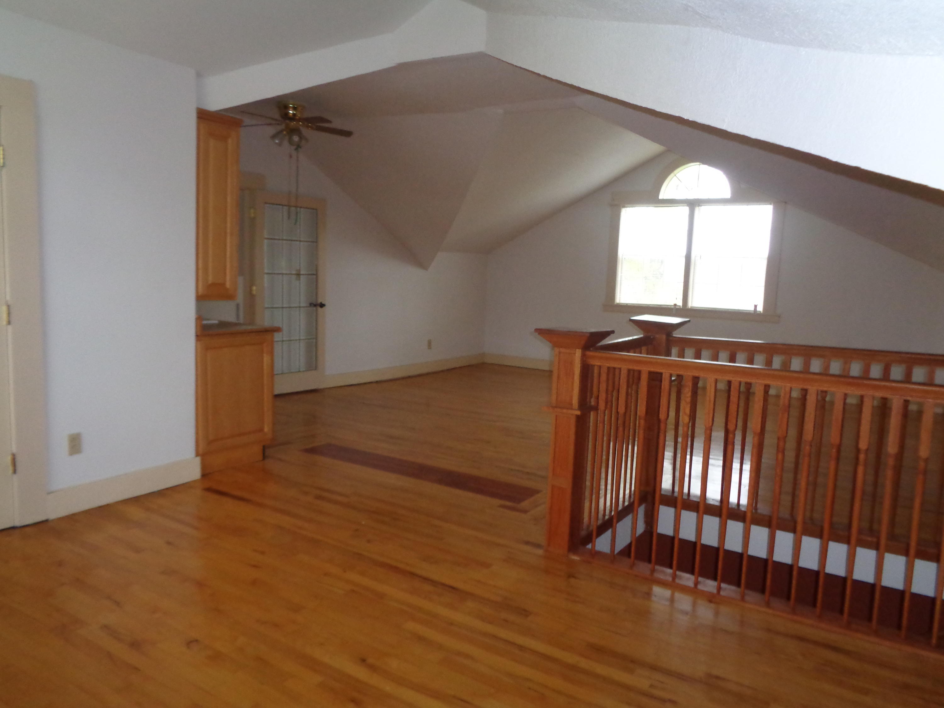 LOTS 17 & 18 BLK 18 HUGHES - Residential