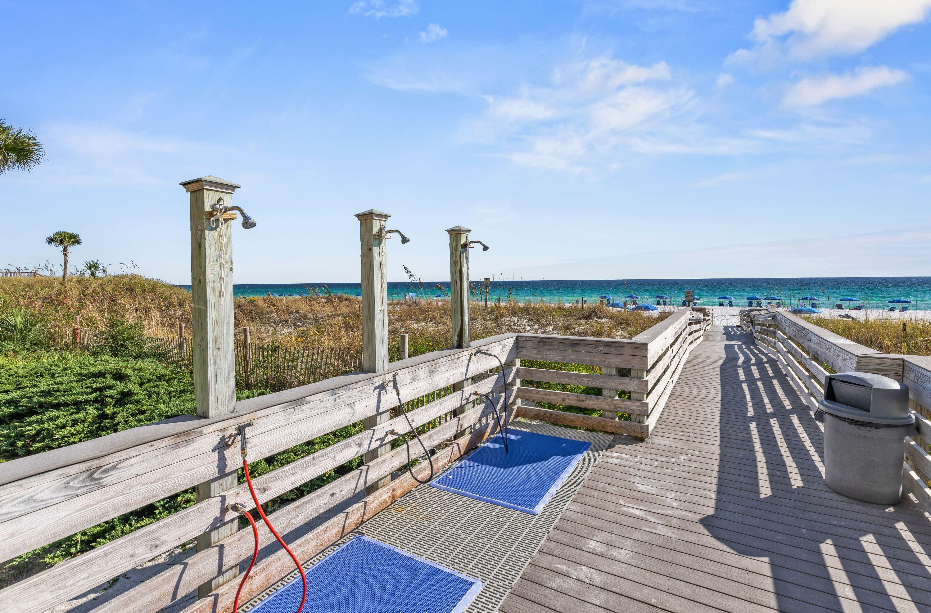 WATERS EDGE - Residential