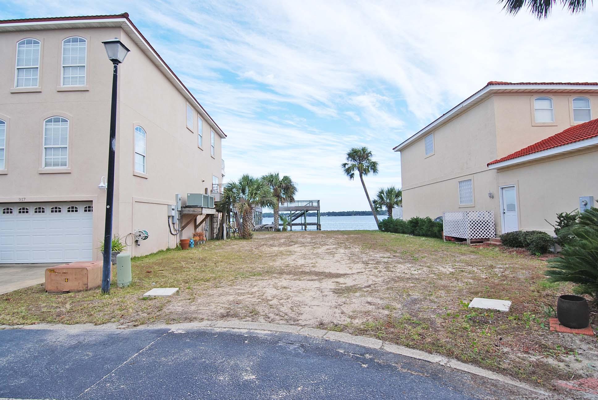 Lighthouse Pointe - Land