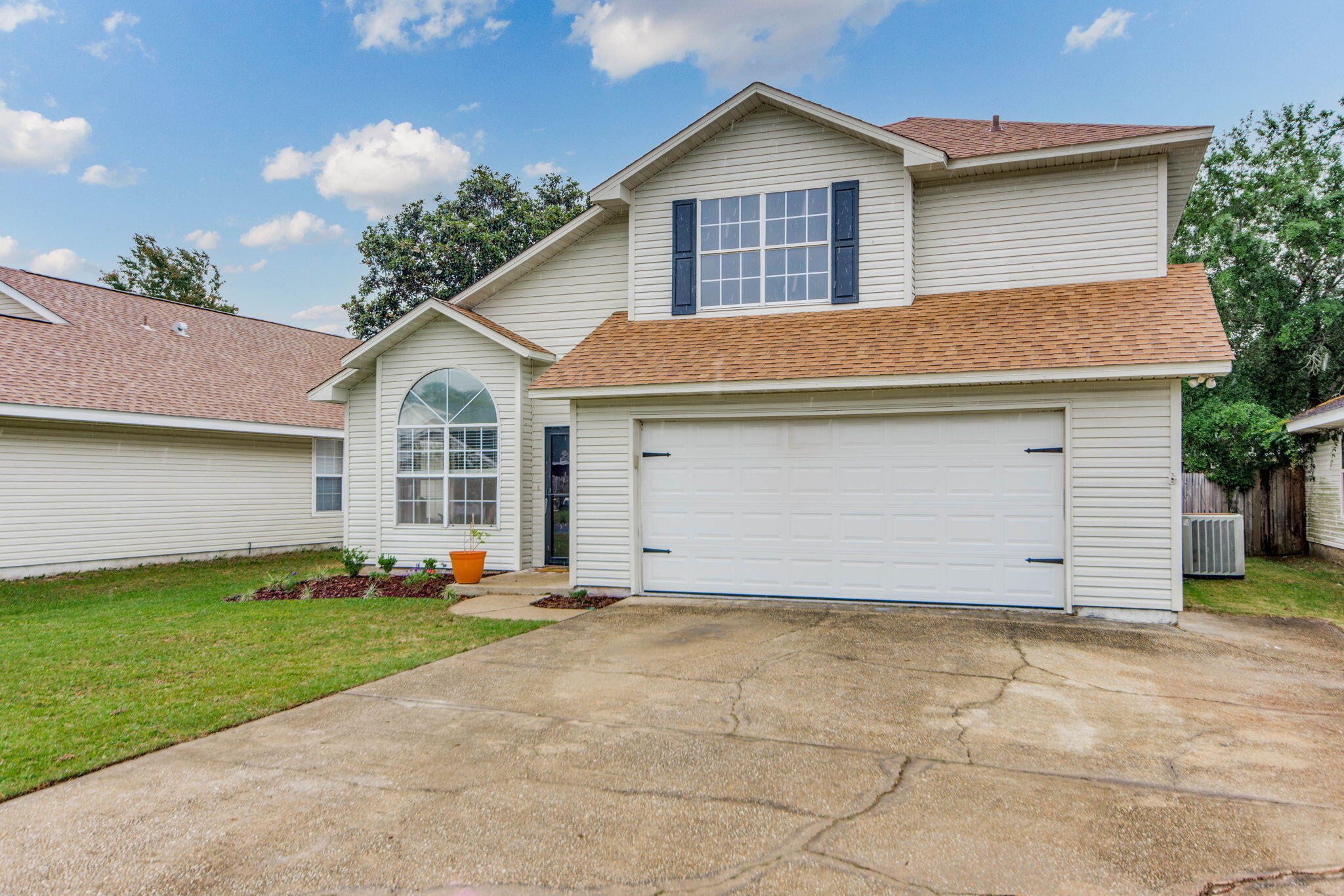 IVALEA GARDENS - Residential