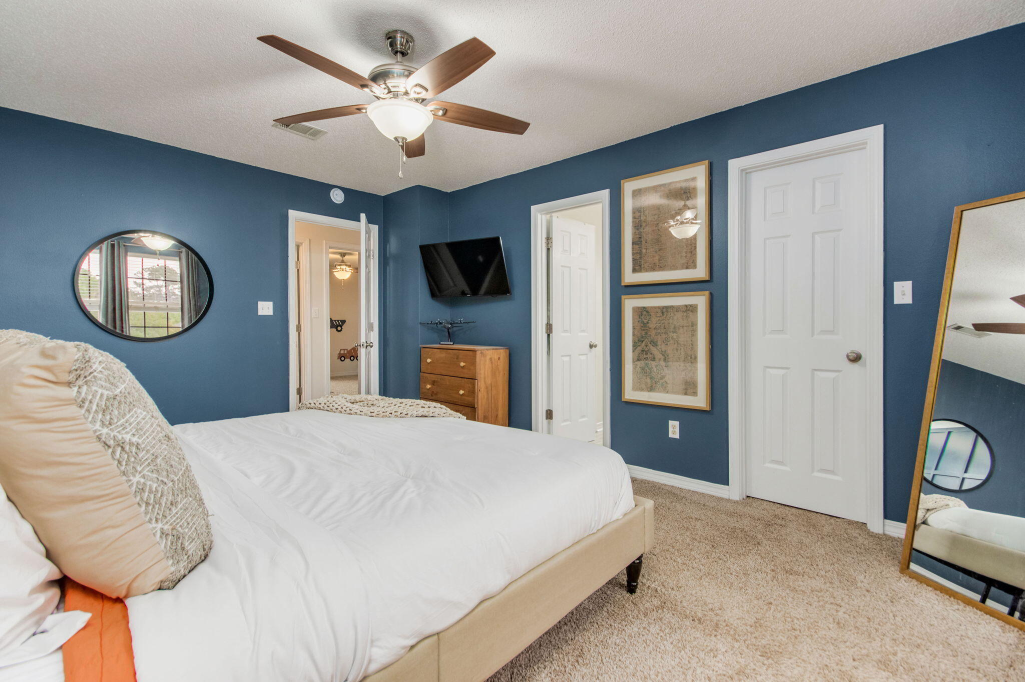 IVALEA GARDENS - Residential