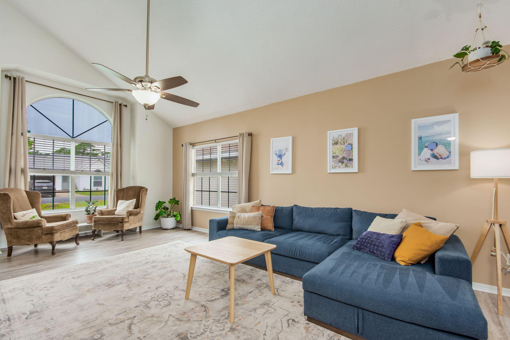 IVALEA GARDENS - Residential