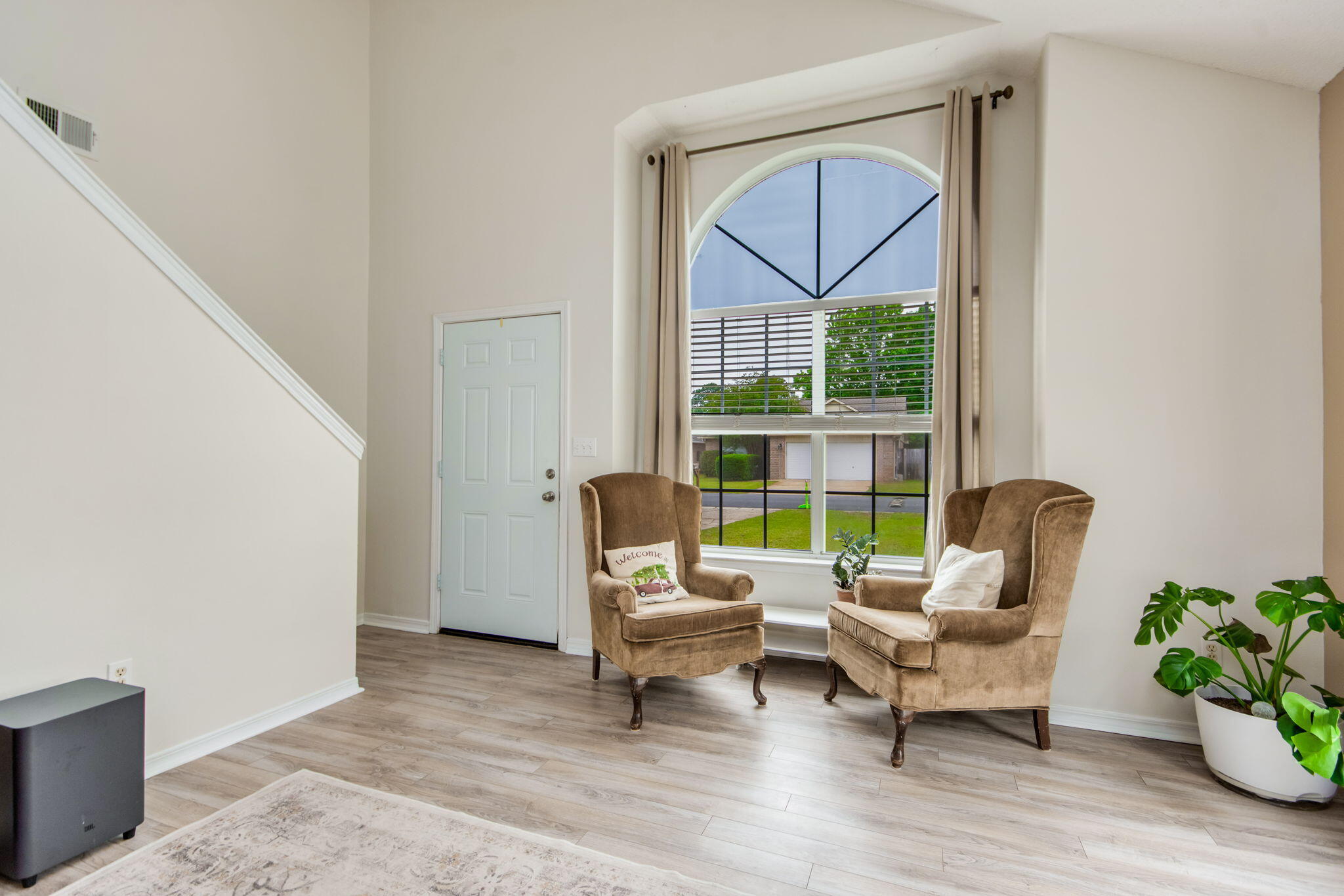 IVALEA GARDENS - Residential