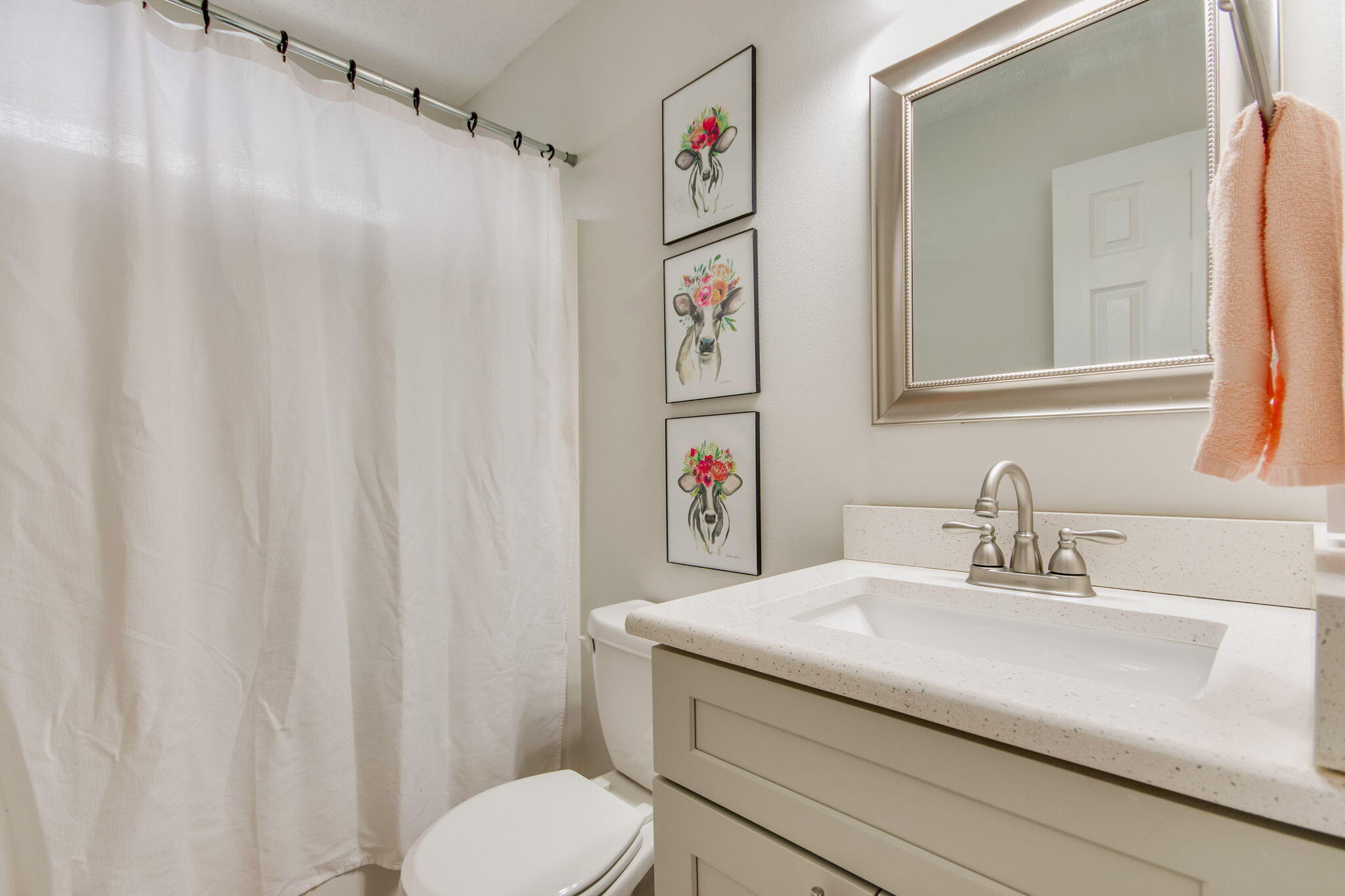 IVALEA GARDENS - Residential