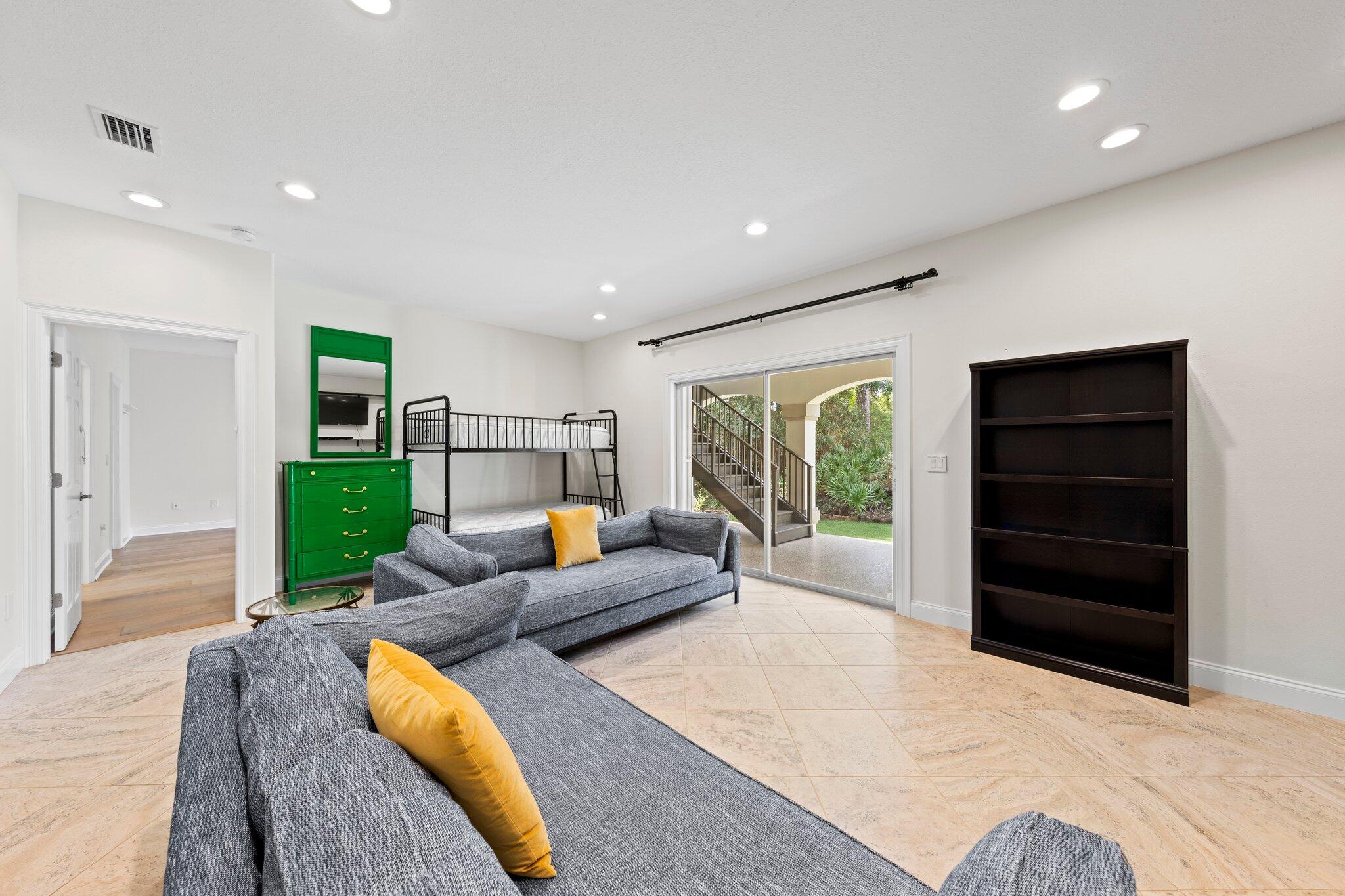 CYPRESS BREEZE PLANTATION - Residential