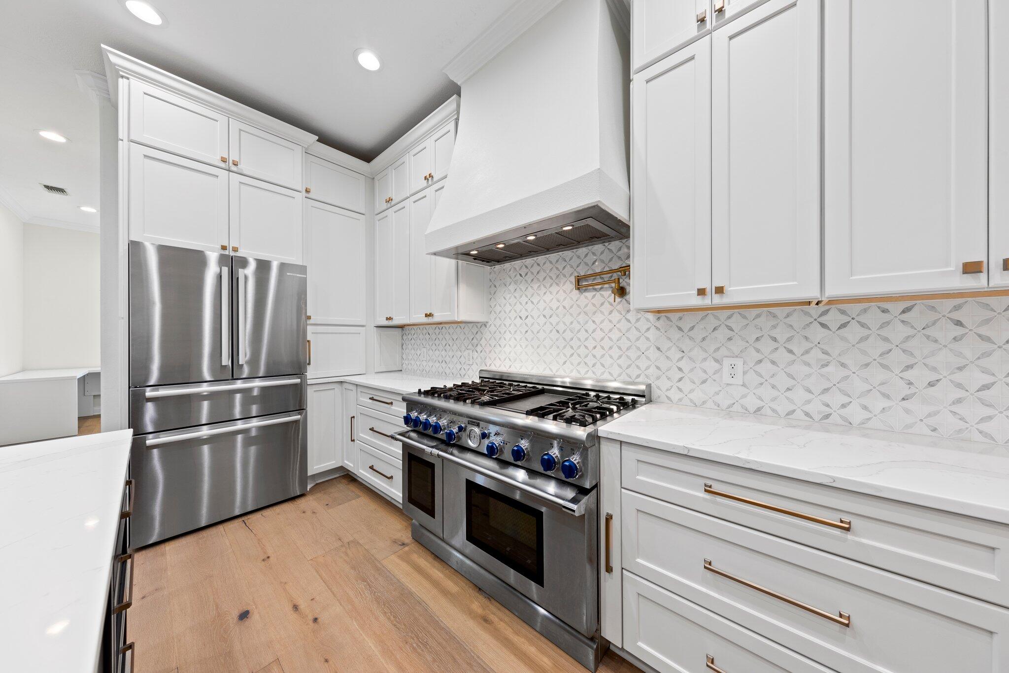 CYPRESS BREEZE PLANTATION - Residential