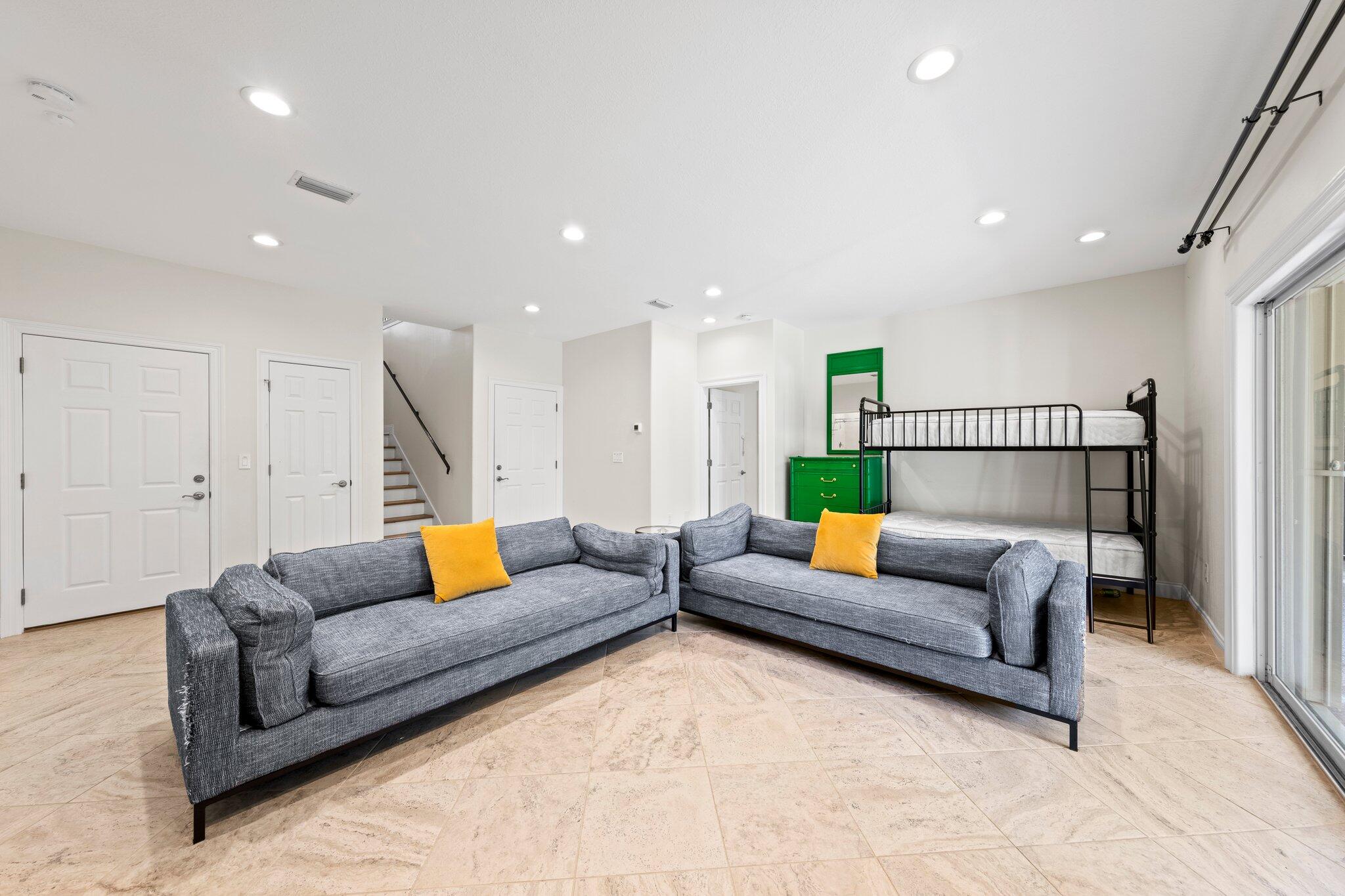 CYPRESS BREEZE PLANTATION - Residential