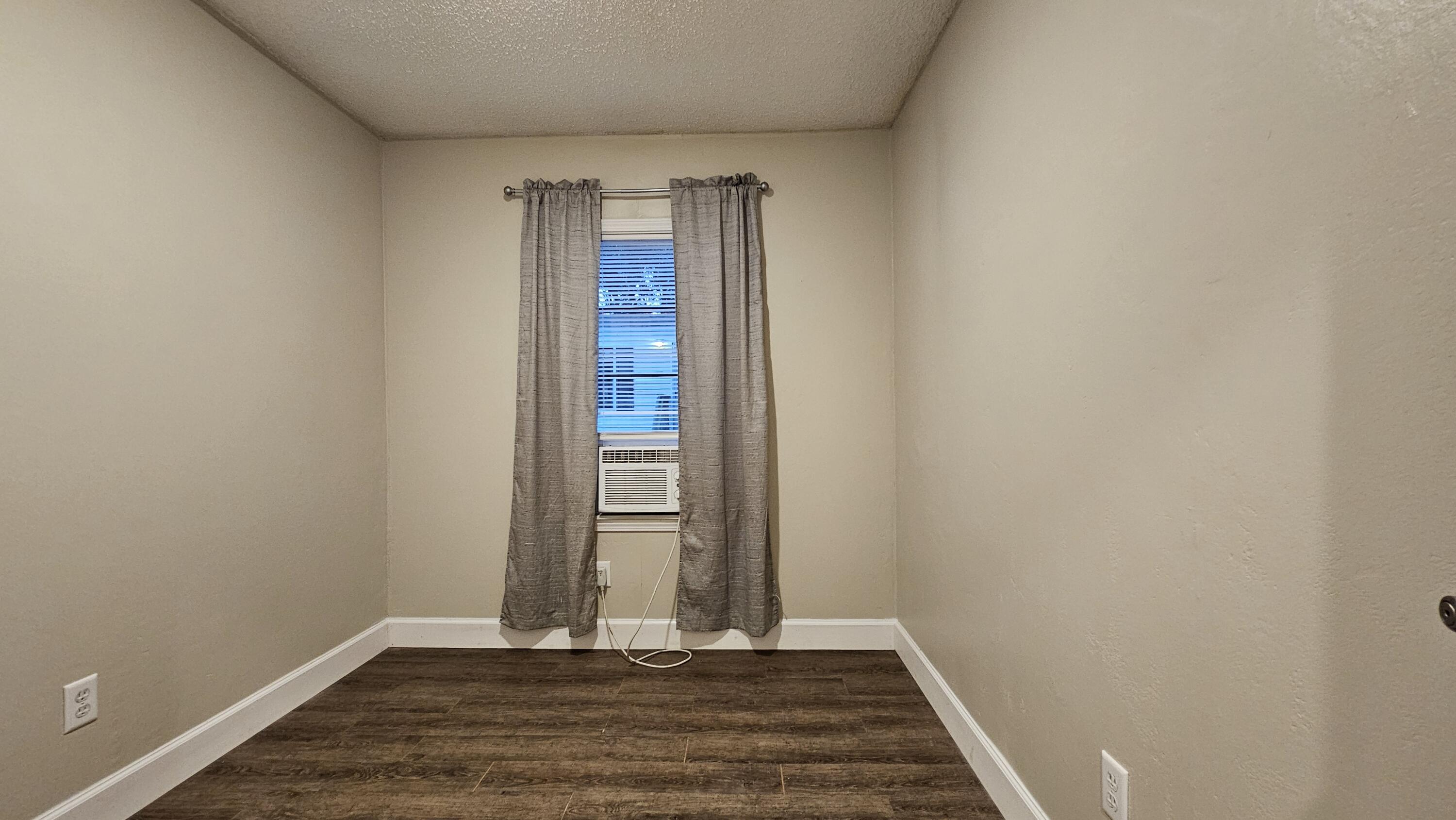 Cedar Mobile Home Park - Residential Lease