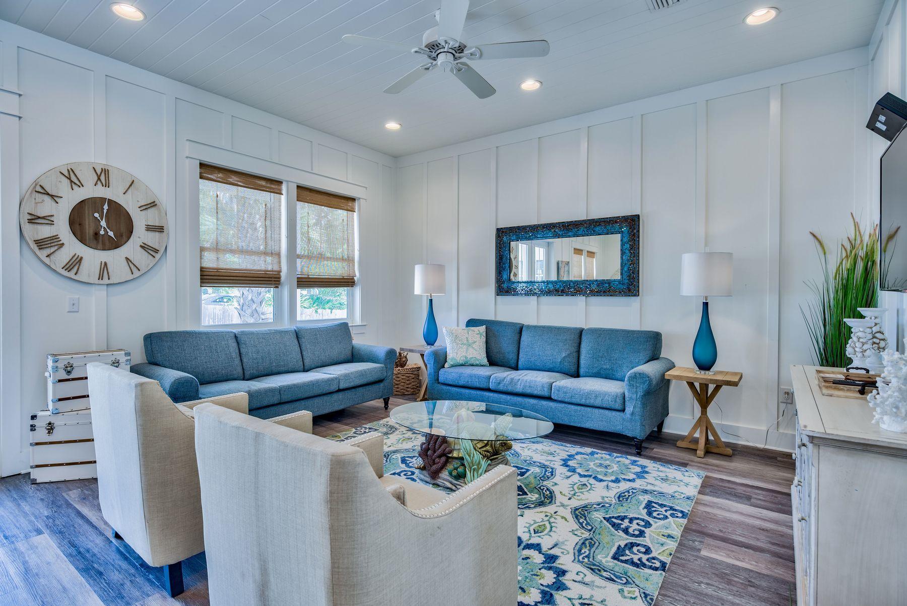 CRYSTAL BEACH - Residential