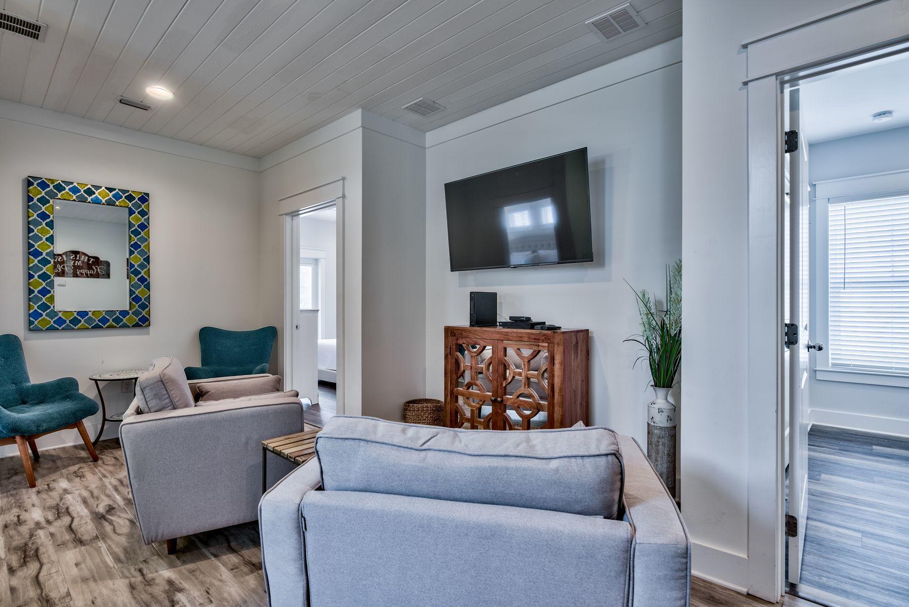 CRYSTAL BEACH - Residential