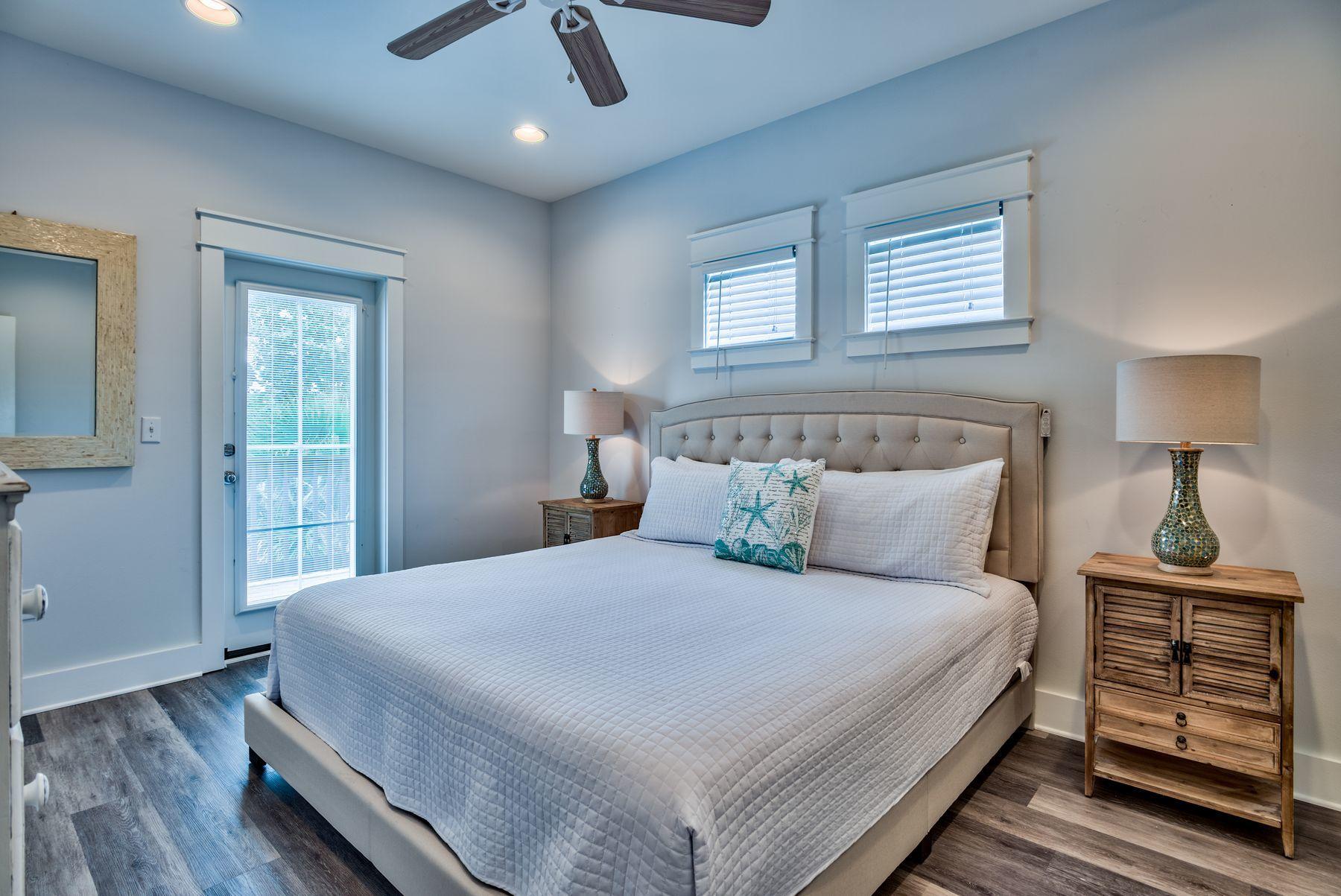 CRYSTAL BEACH - Residential