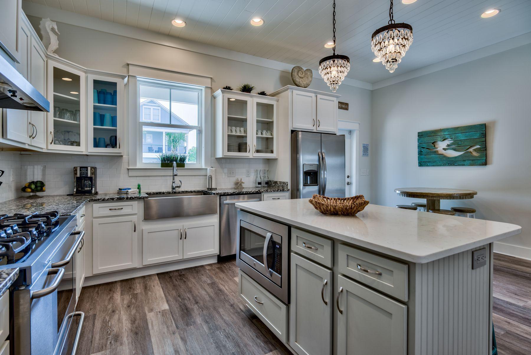 CRYSTAL BEACH - Residential