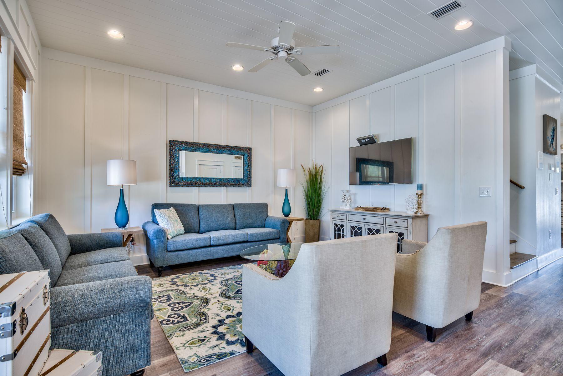 CRYSTAL BEACH - Residential