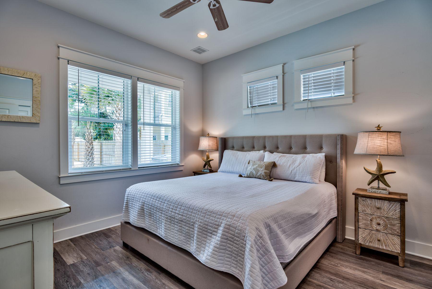 CRYSTAL BEACH - Residential