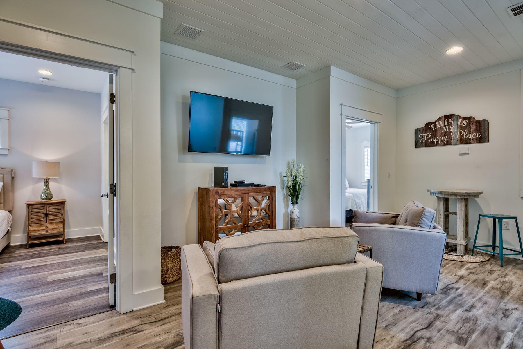 CRYSTAL BEACH - Residential