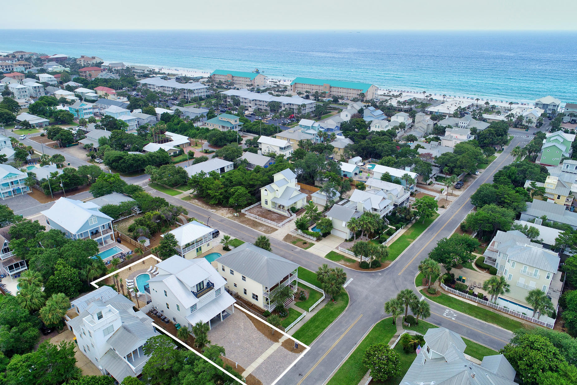 CRYSTAL BEACH - Residential