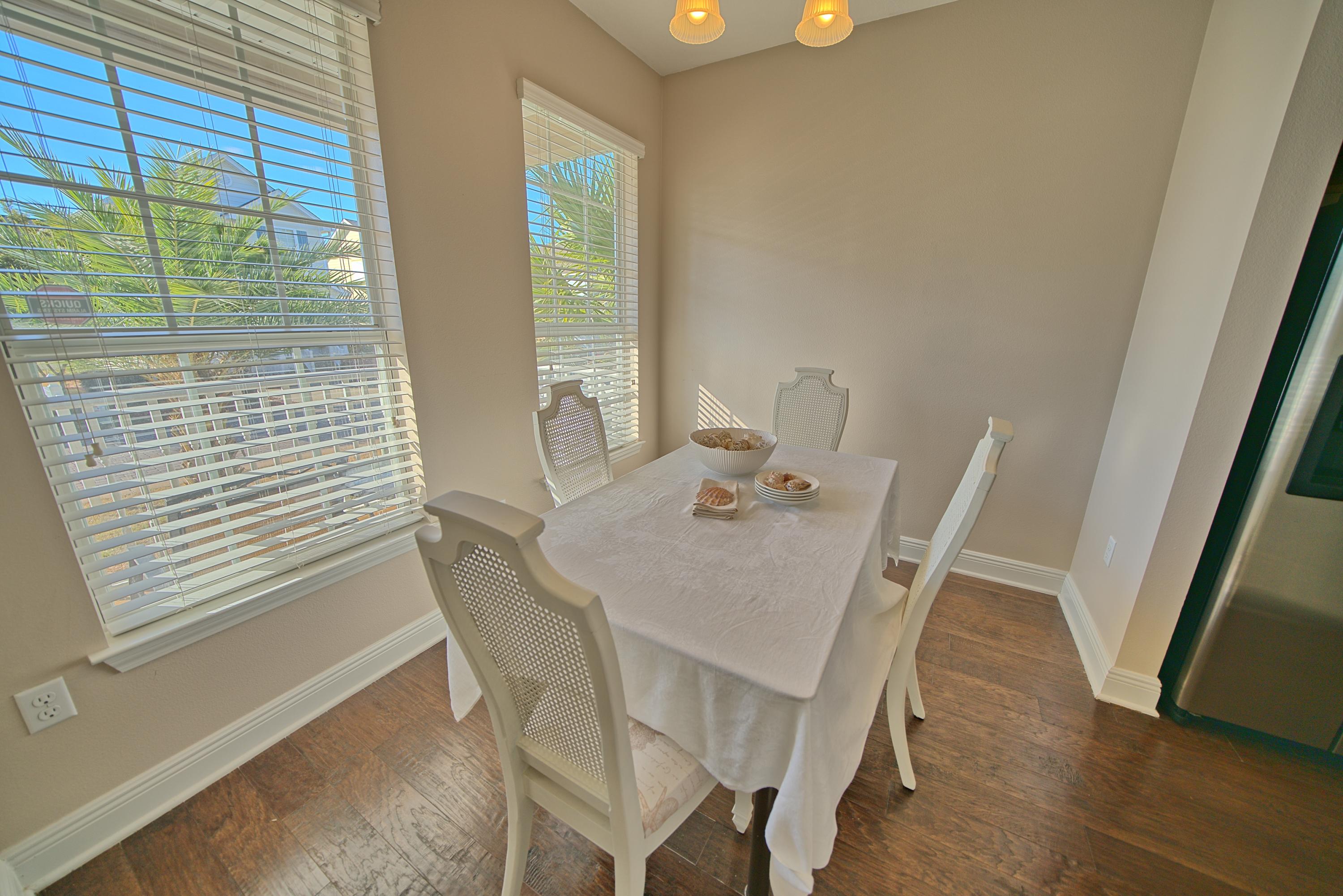 SANTA ROSA GOLF VILLAS - Residential