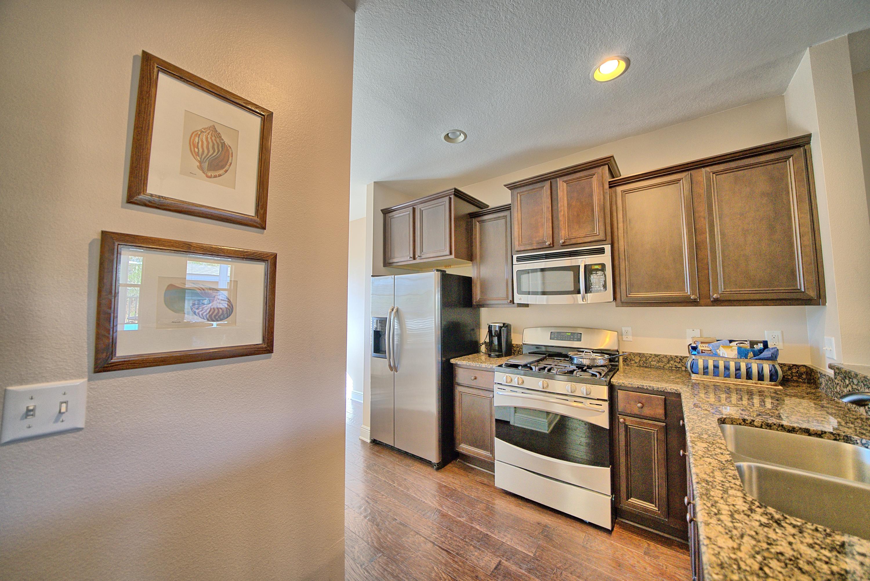 SANTA ROSA GOLF VILLAS - Residential