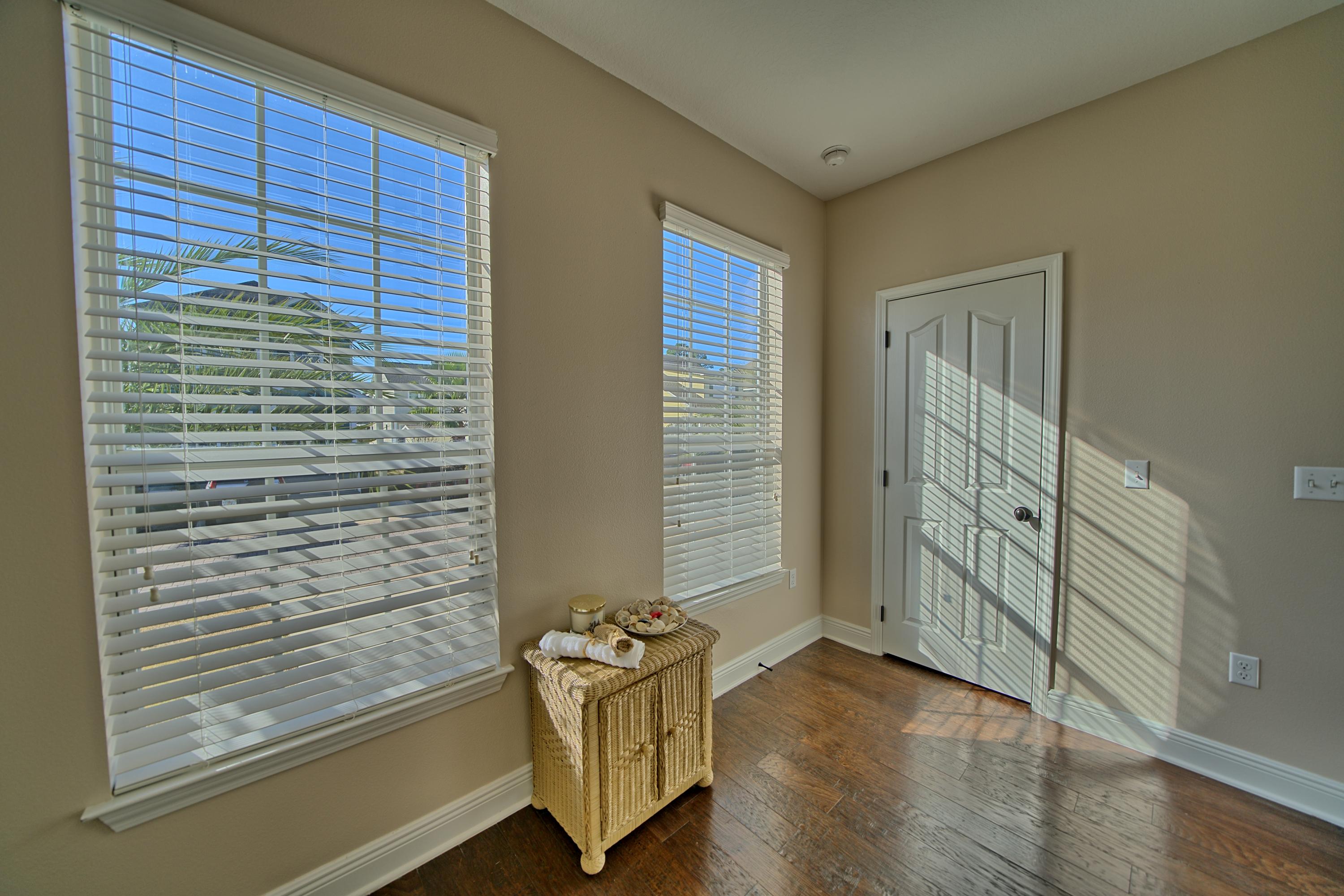 SANTA ROSA GOLF VILLAS - Residential