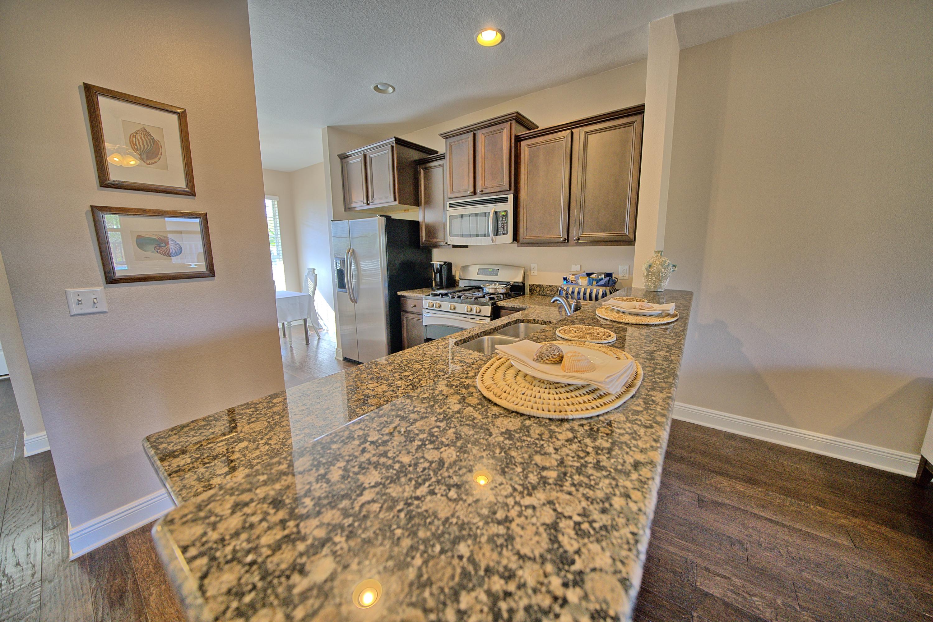 SANTA ROSA GOLF VILLAS - Residential